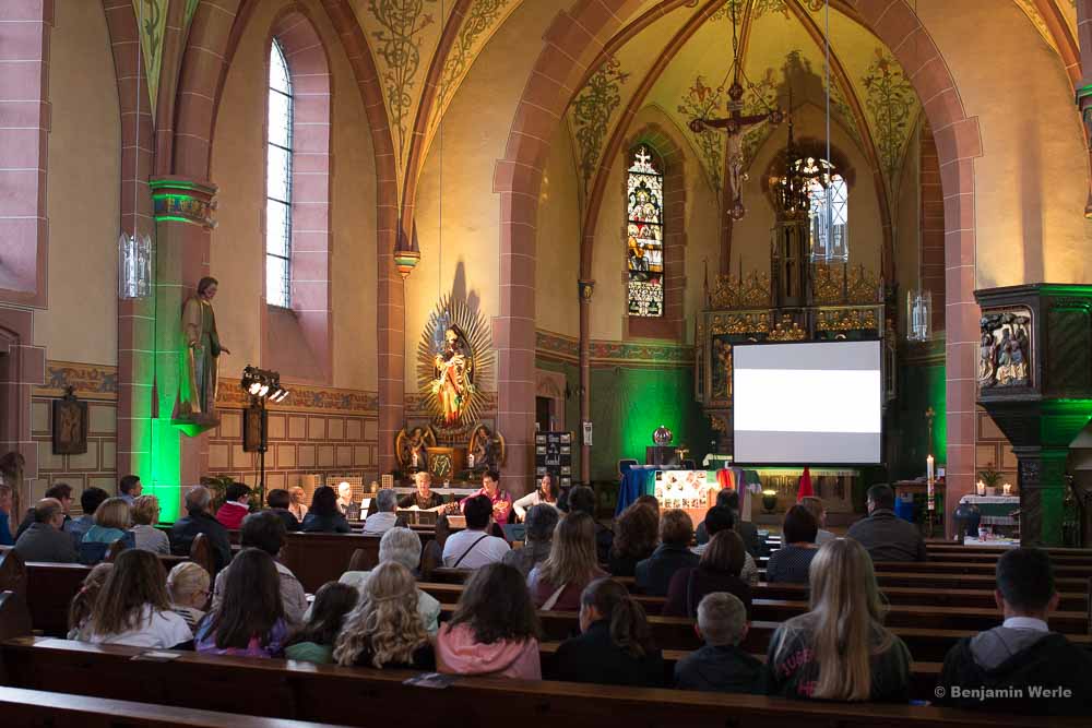 herz-jesu_pfarrgemeinde_2._kirchennacht_18_1.jpg